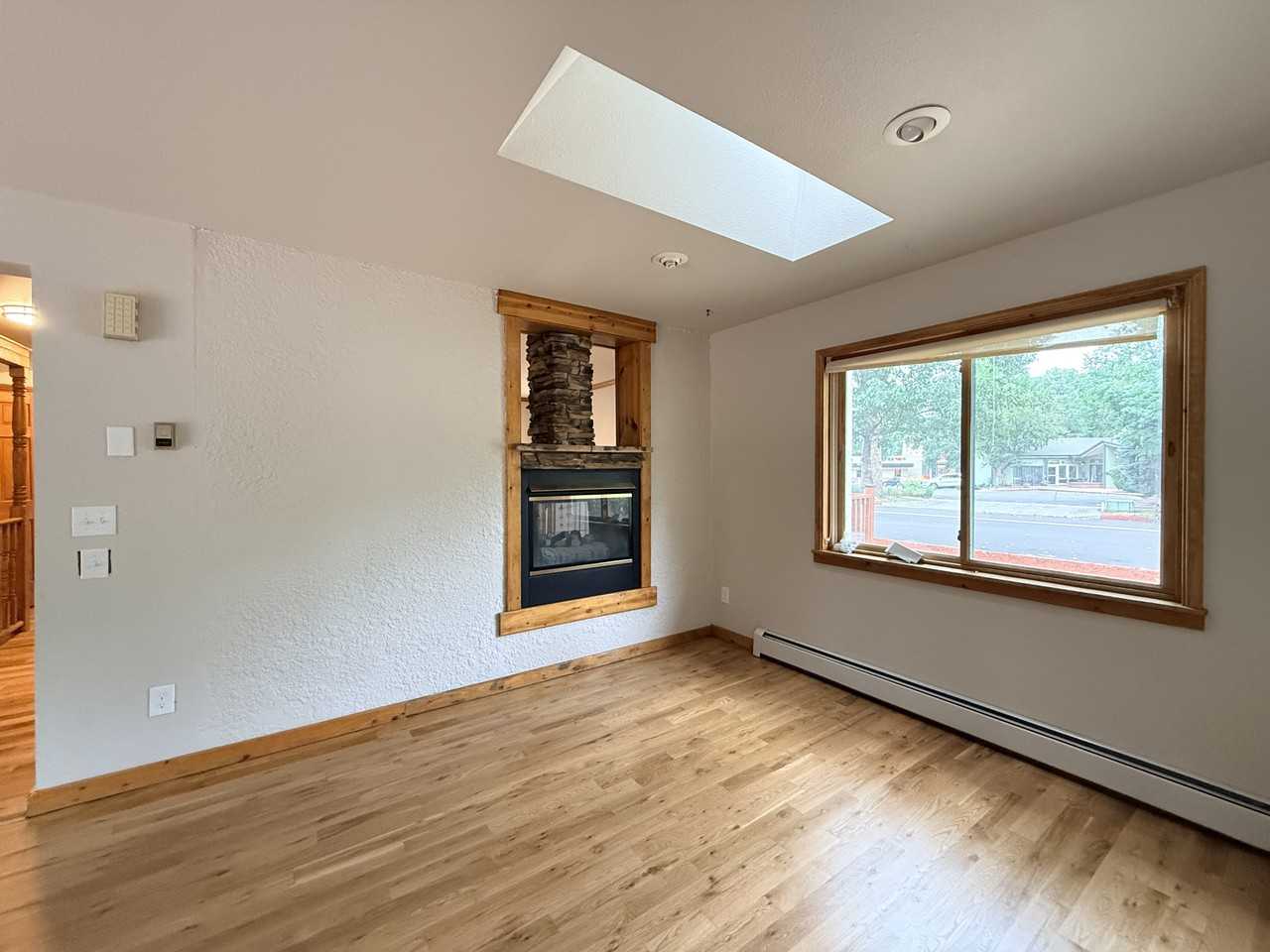 418 W Olive St #1 - Photo 7 of 12