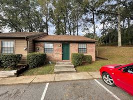 featured image of 2001 Continental Ave