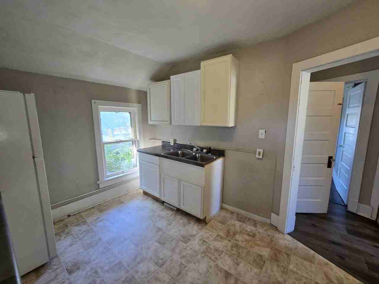 437 1/2 Riehl St #1 - Photo 2 of 21
