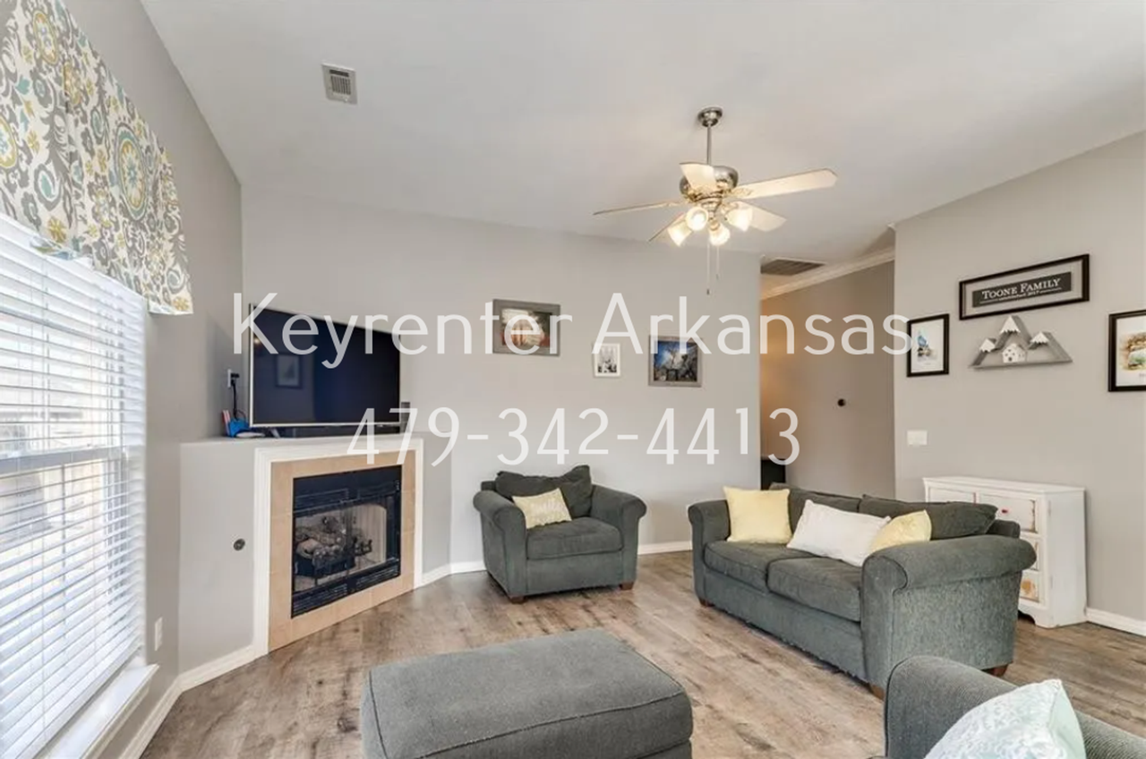 3105 Sw Waterleaf Ave - Photo 5 of 21