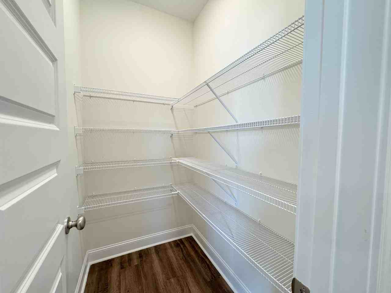 401 Noble Ct #1 - Photo 5 of 15