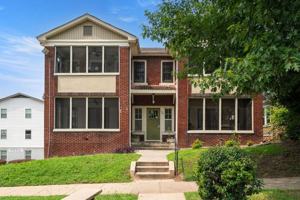 featured image of 724 34th St S
