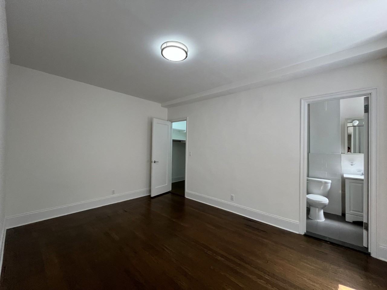 E 46th St #11K - Photo 6 of 8