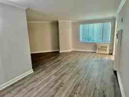 featured image of 1595 E Chevy Chase Dr