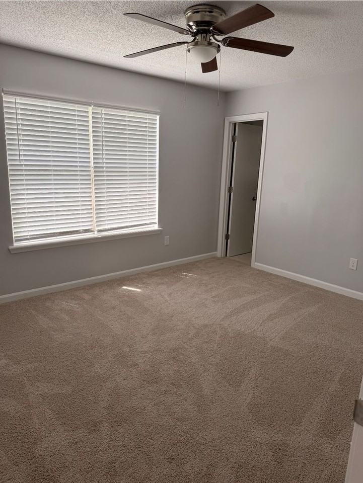 1006 Ridgeland Dr - Photo 7 of 11