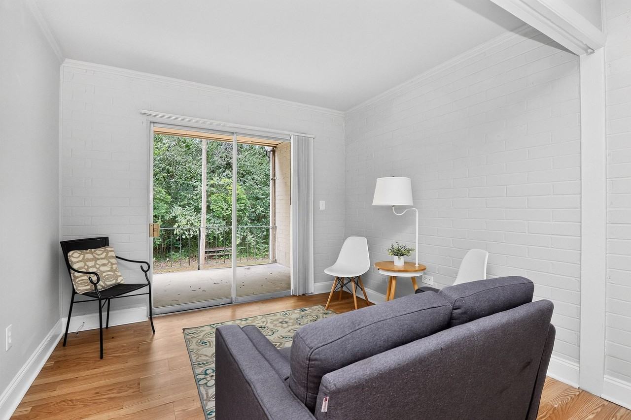 1617A Fulton Ave - Photo 7 of 15