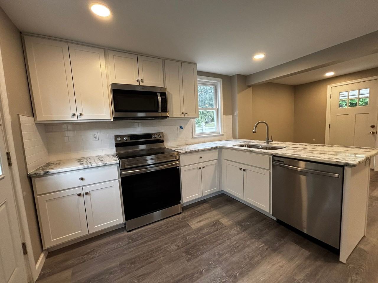 The Cottages on Huckleberry - Photo 4 of 50
