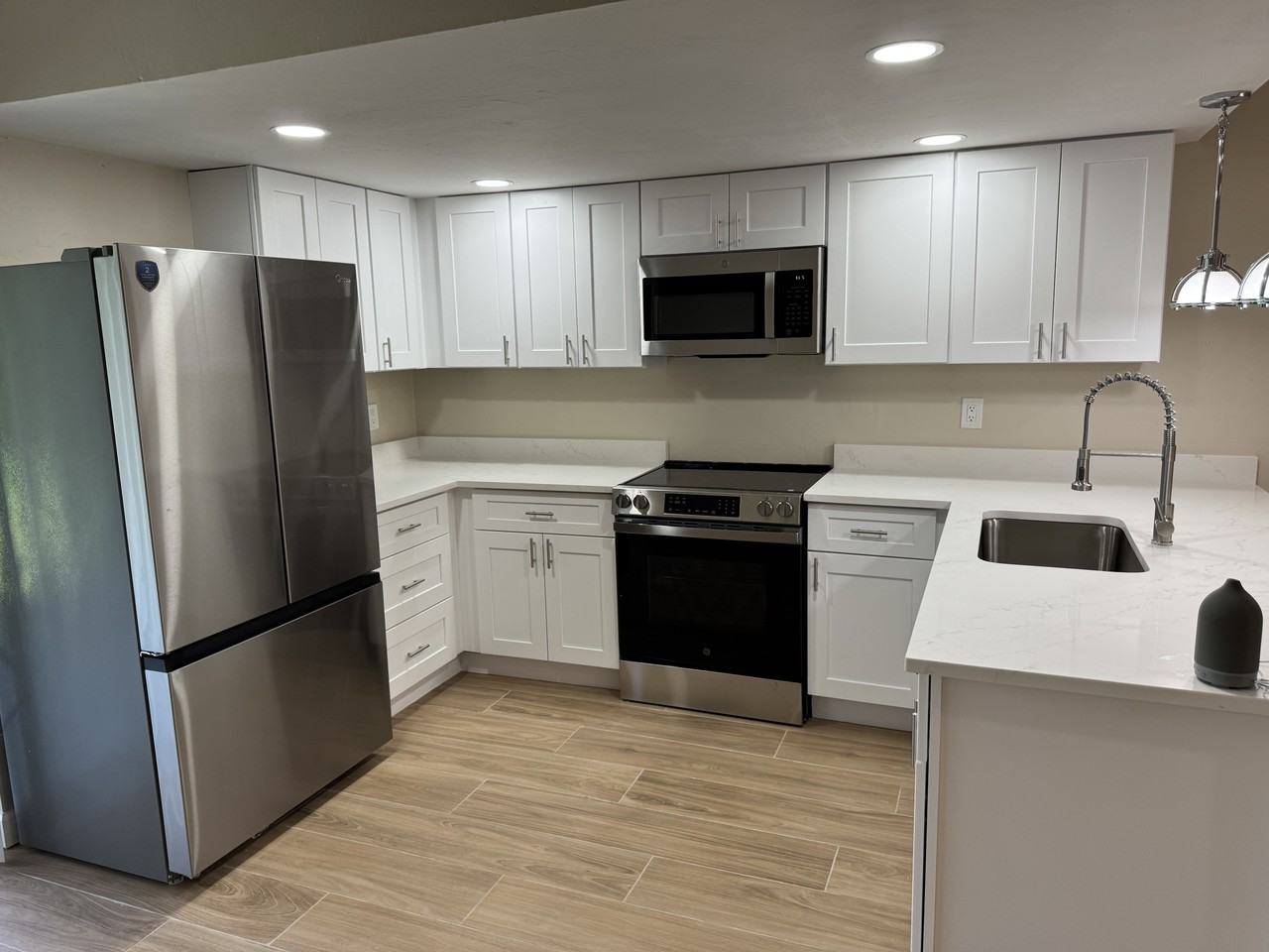 683 110th Ave N #1 - Photo 4 of 15