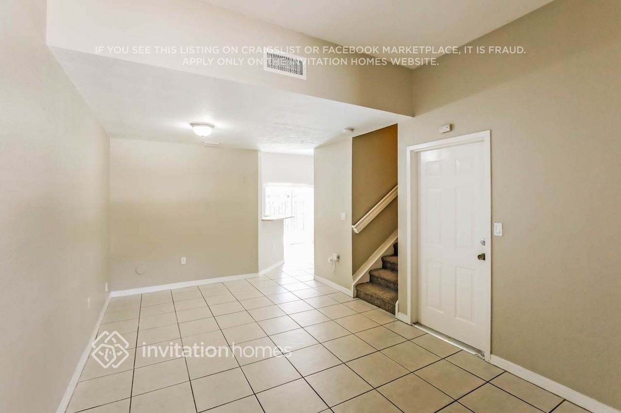8910 Sw 220th Ln - Photo 4 of 18