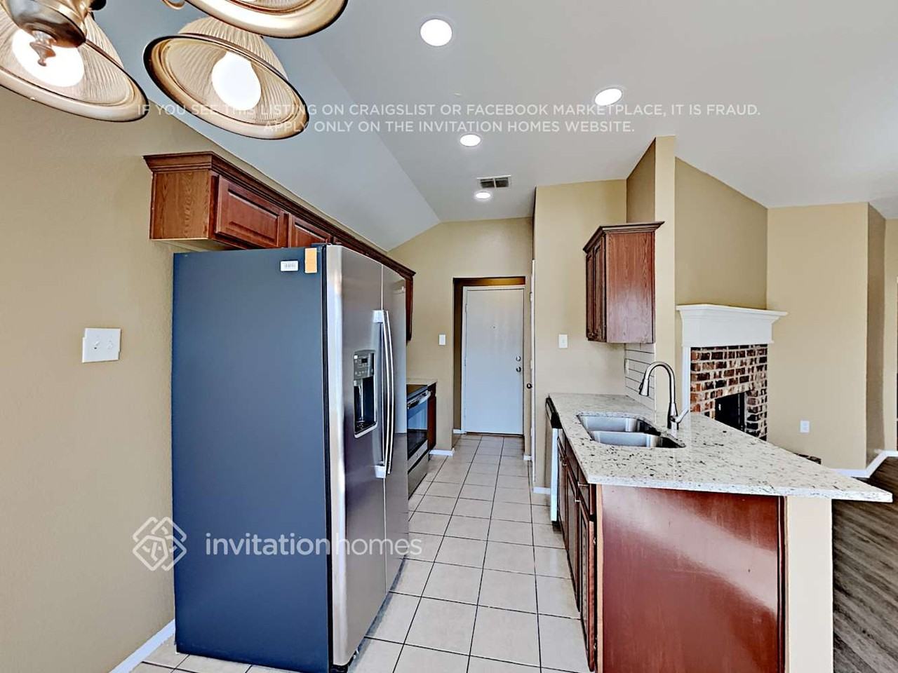 7419 Lake Front Trl - Photo 7 of 17