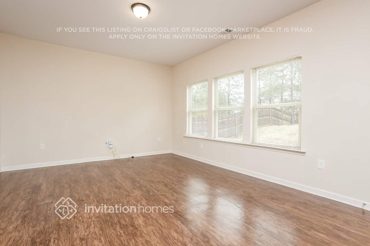 178 Forrest Park Ln - Photo 3 of 20