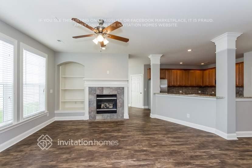 3016 Ivy Brook Pl - Photo 4 of 24