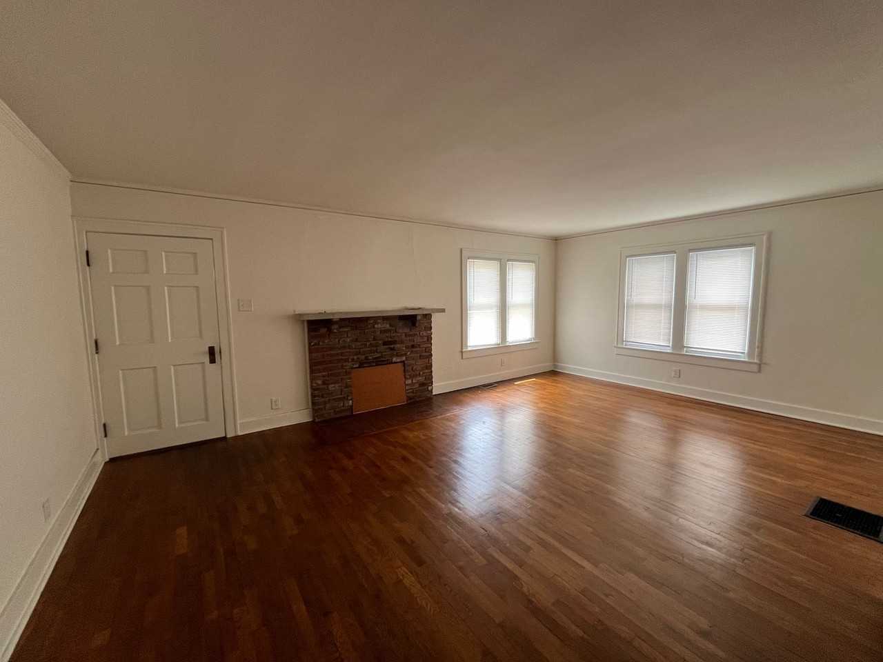 1005 E Wylie St - Photo 3 of 30