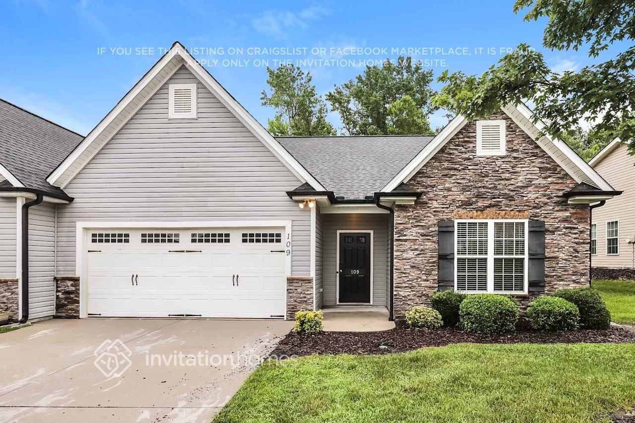 109 Brookbank Ct