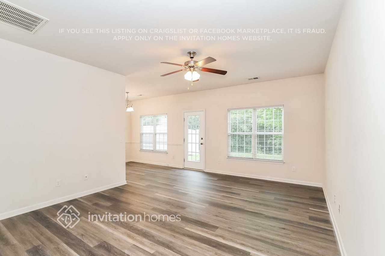 109 Brookbank Ct - Photo 5 of 16