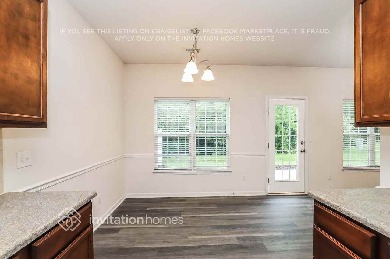 109 Brookbank Ct - Photo 7 of 16