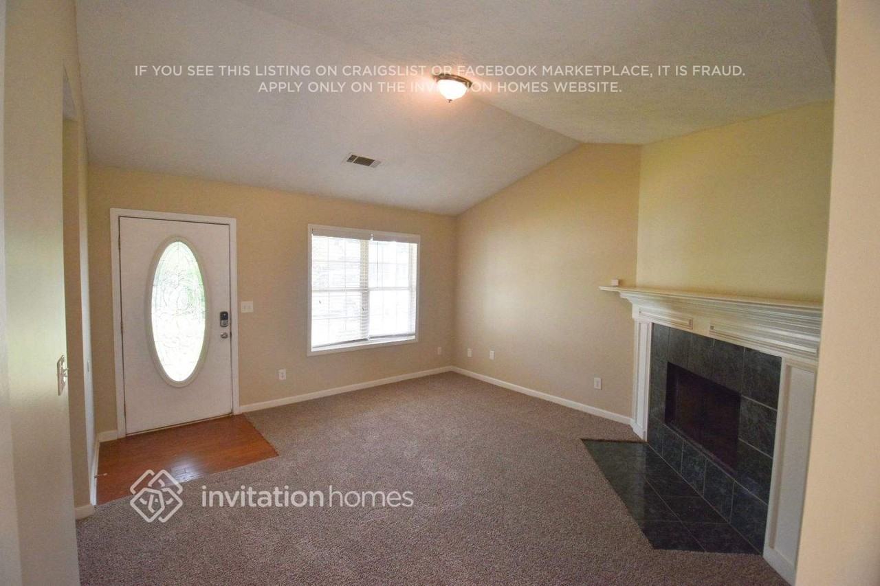 2709 Glendale Dr - Photo 2 of 7