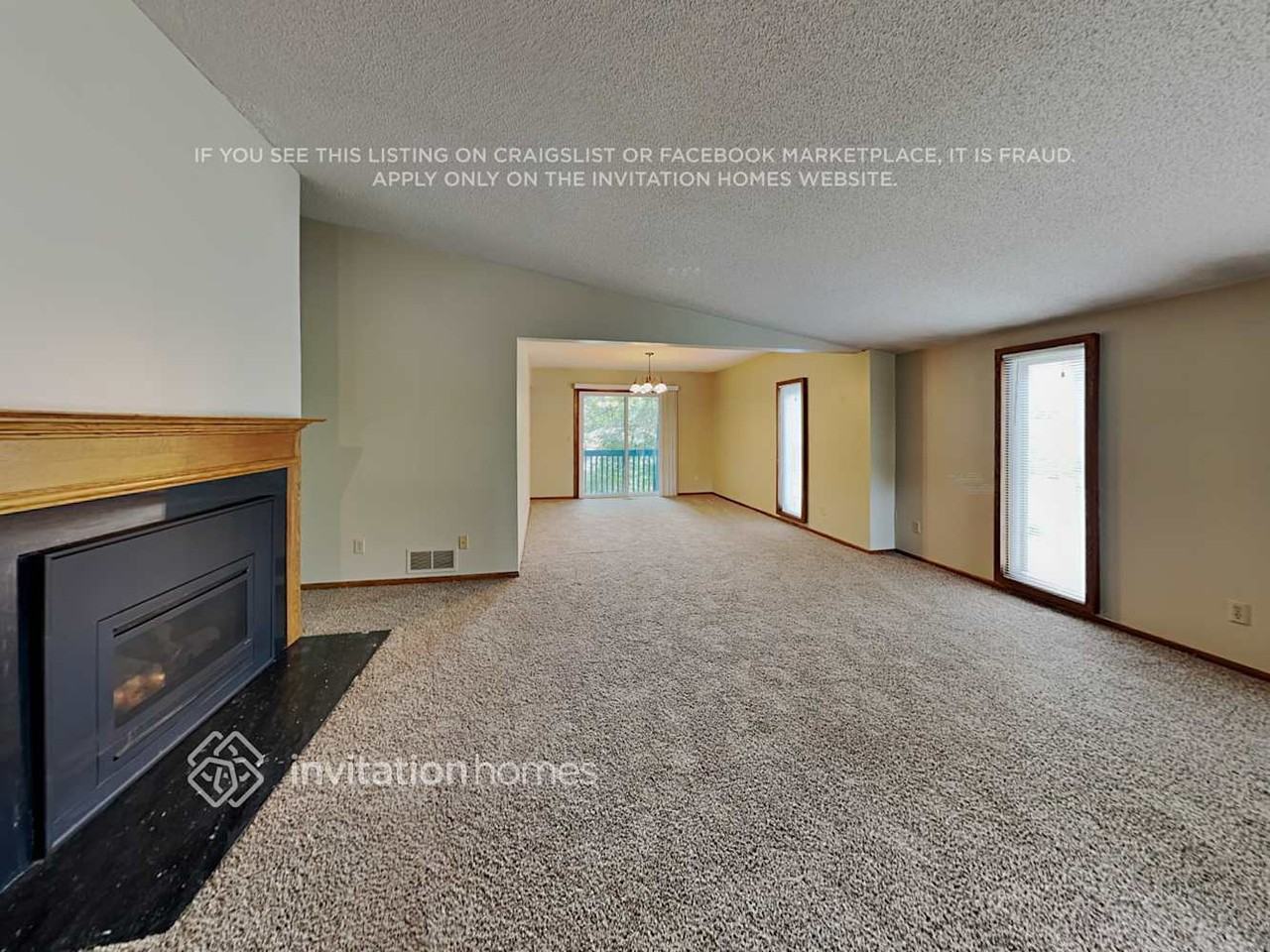 6171 Kerry Ln Ne - Photo 4 of 18