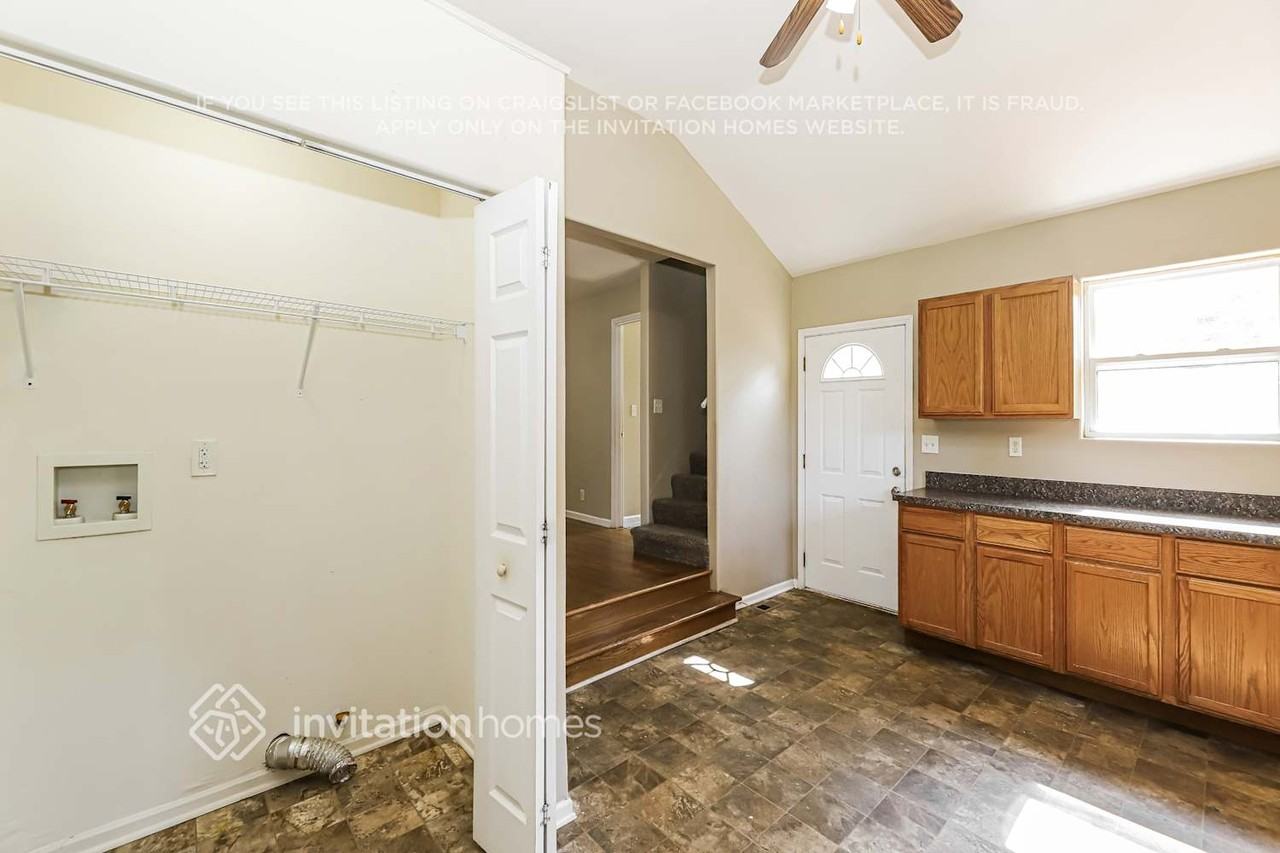 783 E Galena Blvd - Photo 7 of 18