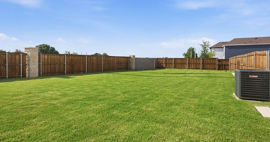 Urbane Duo Townhomes - Photo 4 of 15