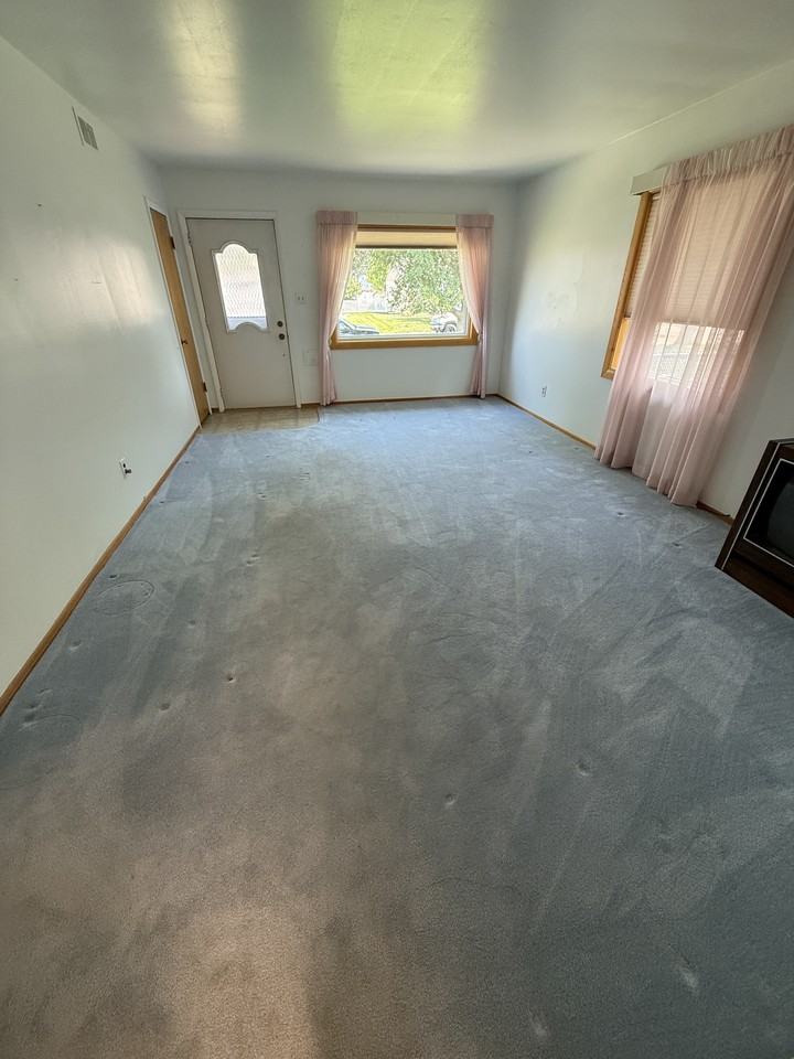 2604 6th Ave N #1 - Photo 3 of 30