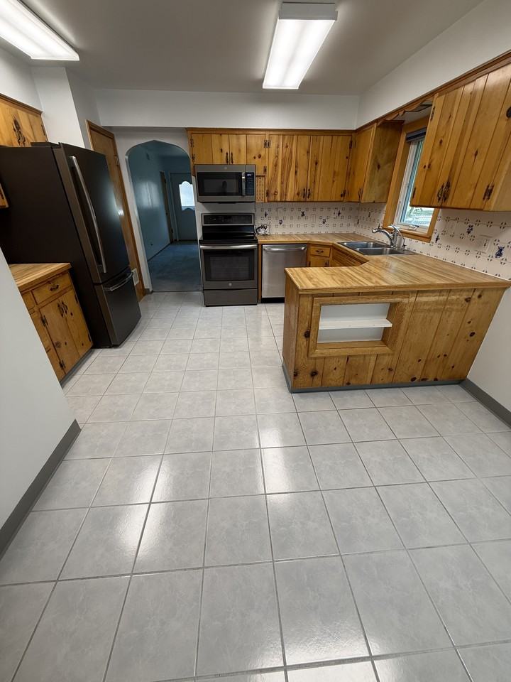 2604 6th Ave N #1 - Photo 6 of 30