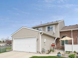 featured image of 1003 Heather Ln #1