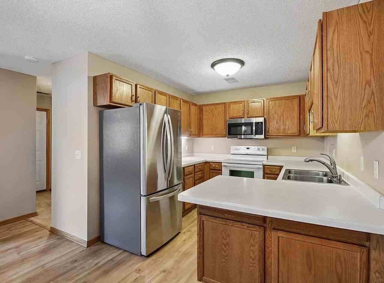 1003 Heather Ln #1 - Photo 6 of 22
