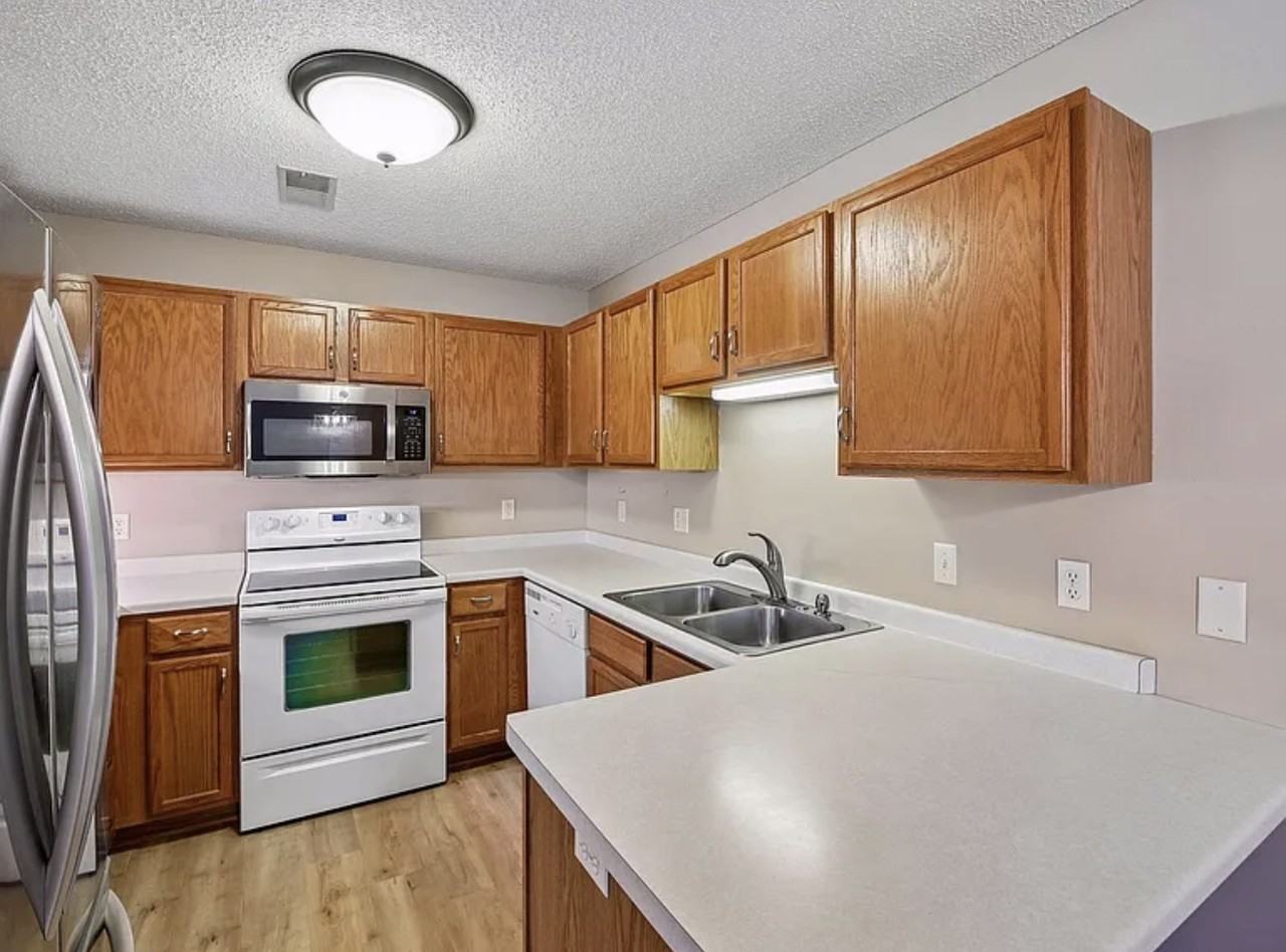 1003 Heather Ln #1 - Photo 7 of 22