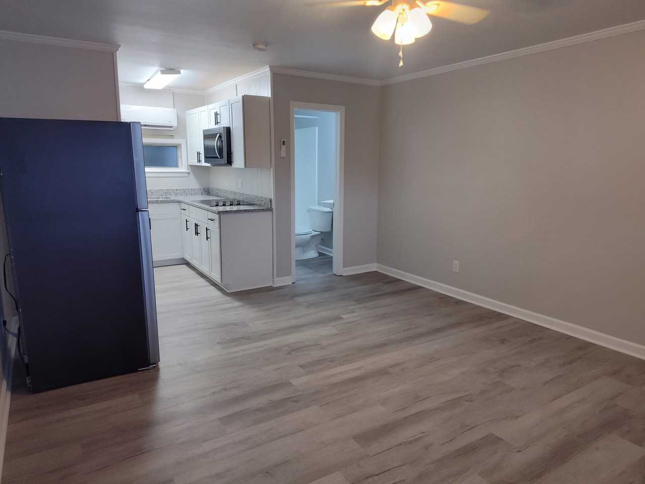 1804 E Ash St #12 - Photo 2 of 6