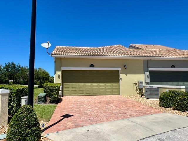 4838 Sprint Cir - Photo 5 of 20