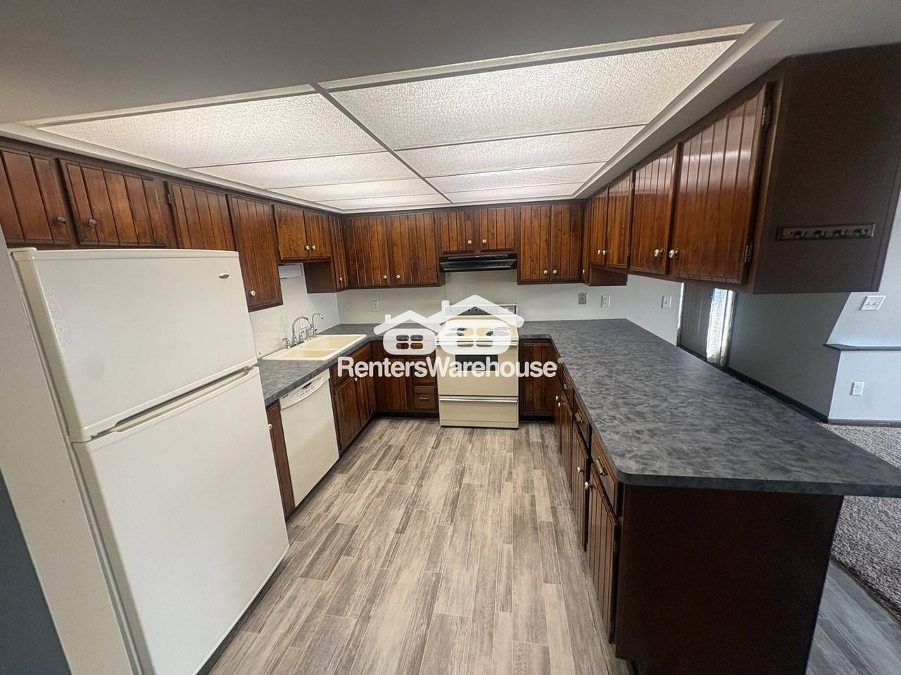 4940 115th Ave Ne - Photo 4 of 22
