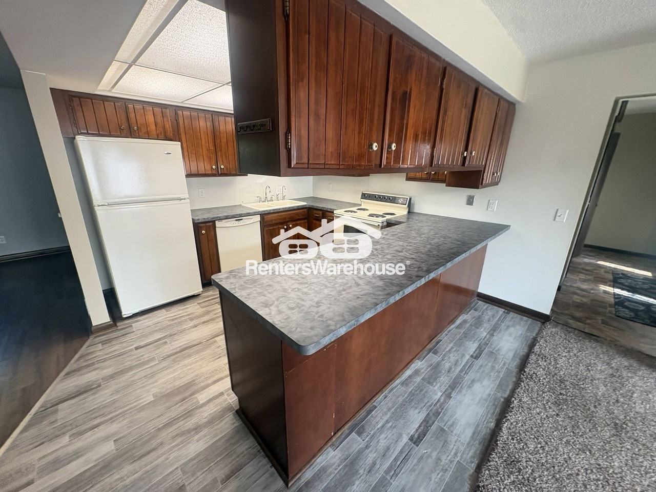 4940 115th Ave Ne - Photo 5 of 22