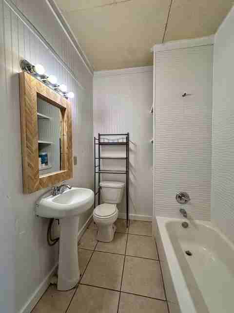 23723 Railroad Ave - Photo 5 of 10