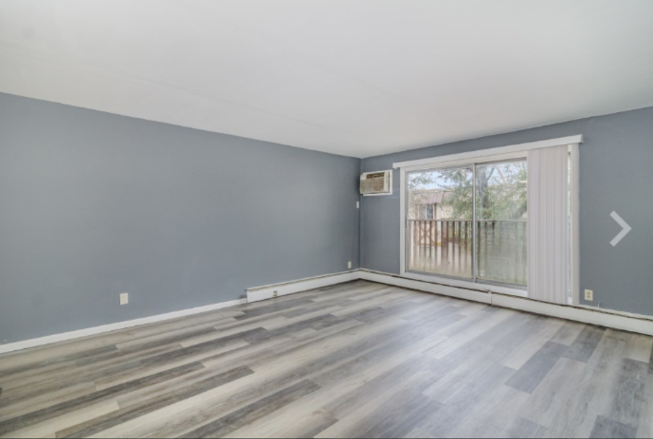 5301 - 5305 Russell -Sommerset Place - Photo 4 of 26