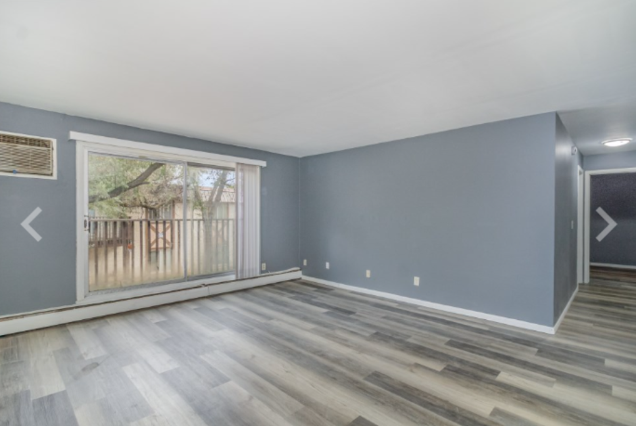 5301 - 5305 Russell -Sommerset Place - Photo 5 of 26