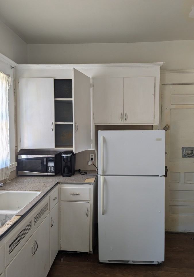 614 Lafayette St #1 - Photo 5 of 5