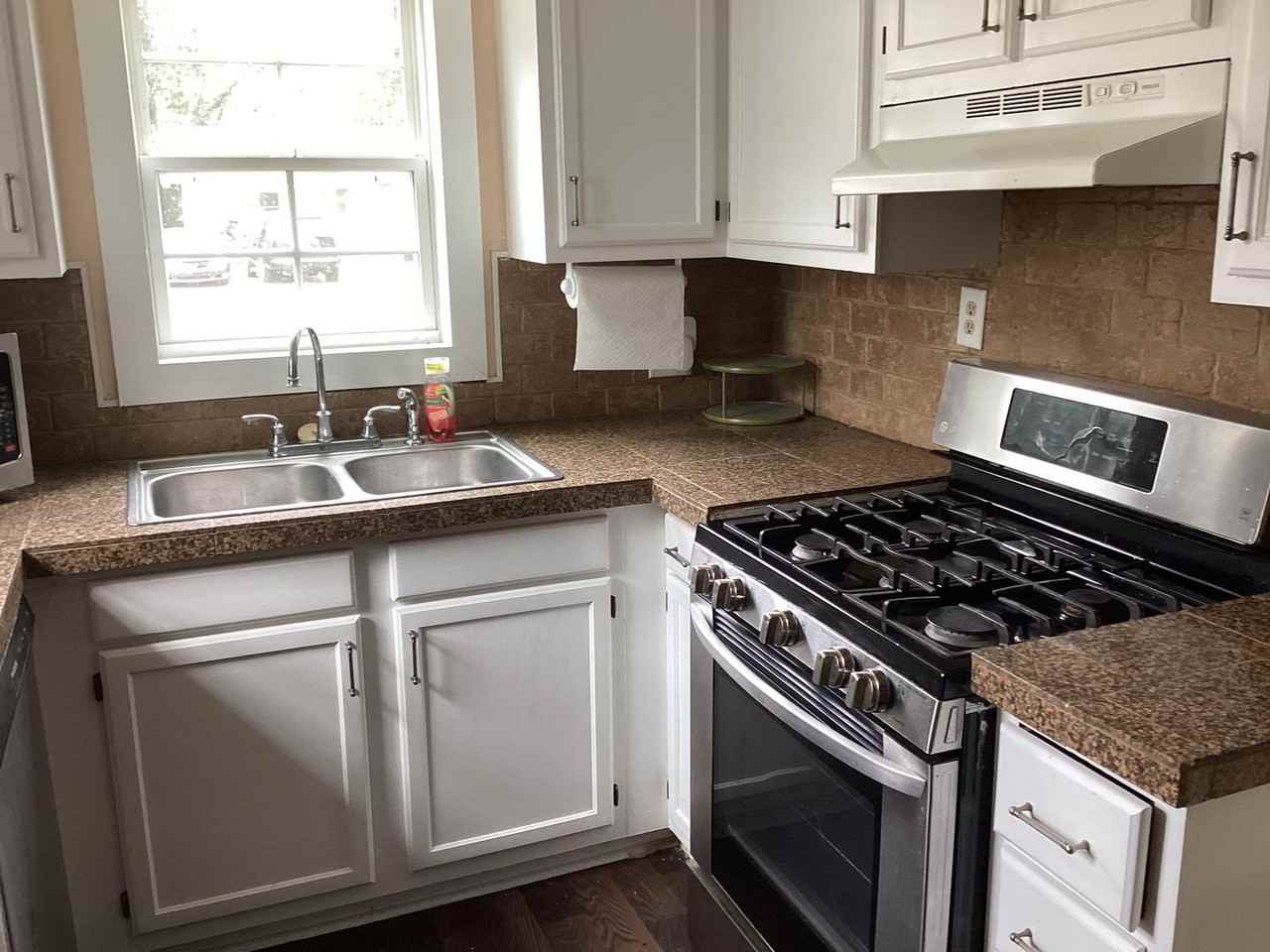 3314 Madison Ave - Photo 5 of 10