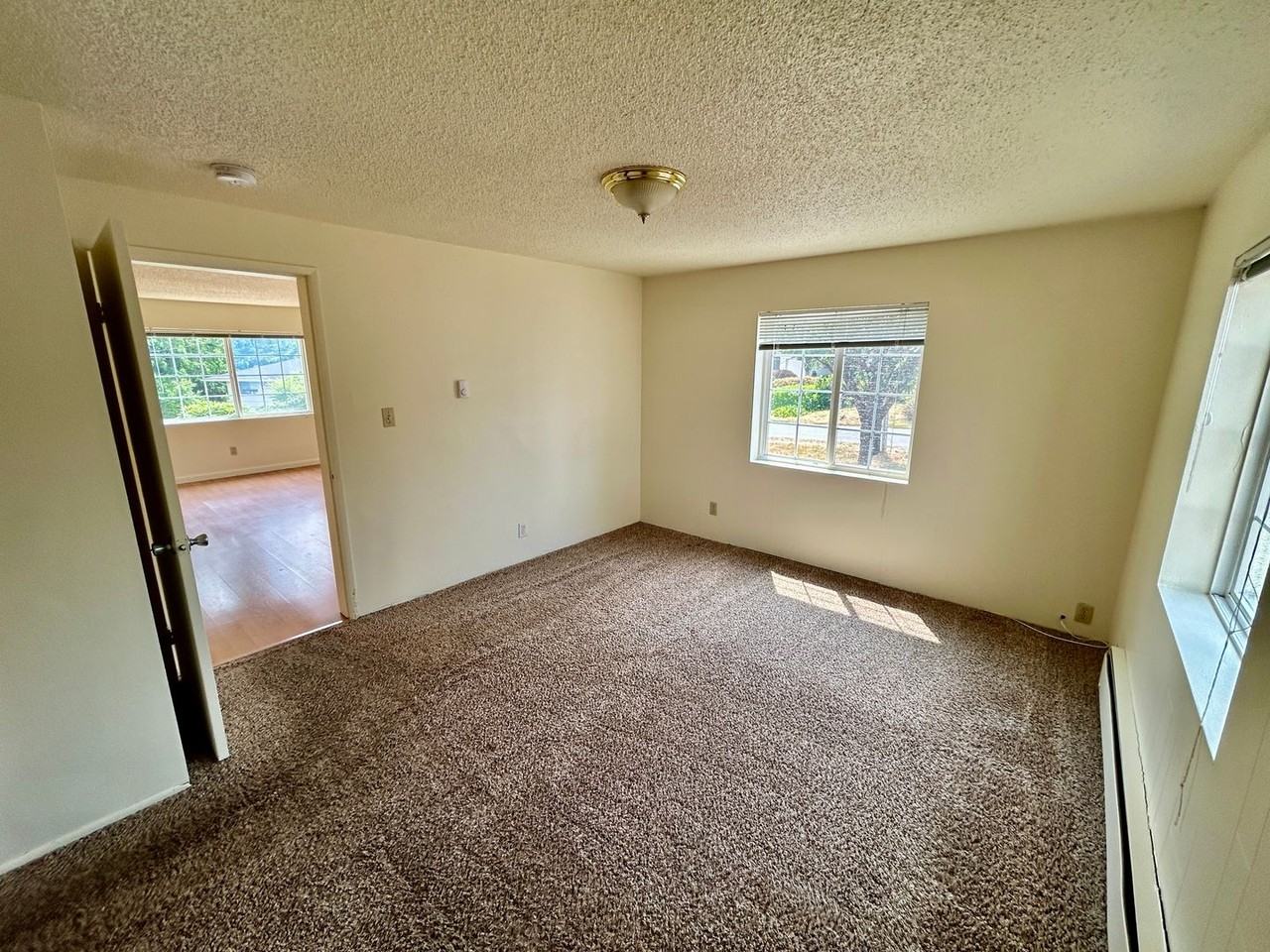 1817 Leland Dr - Photo 5 of 22
