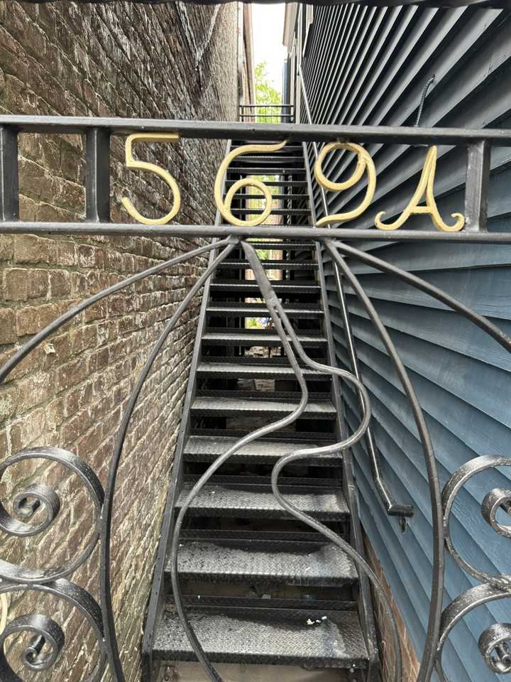 571 King St #C - Photo 5 of 8