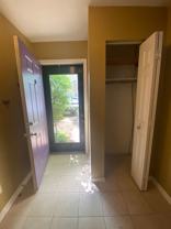 623 E Walnut St - Photo 1 of 1