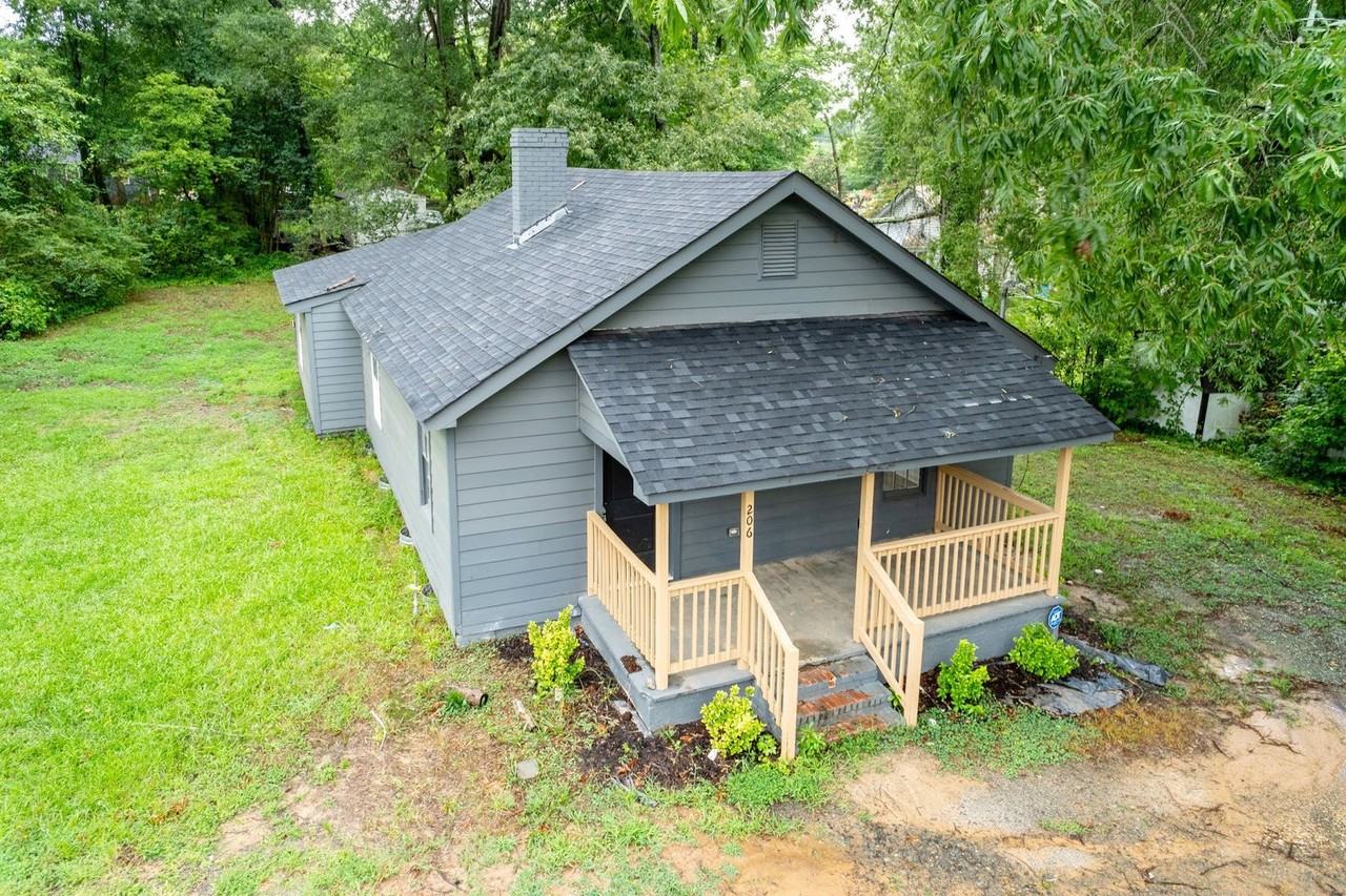 206 Temple Ave - Photo 3 of 21