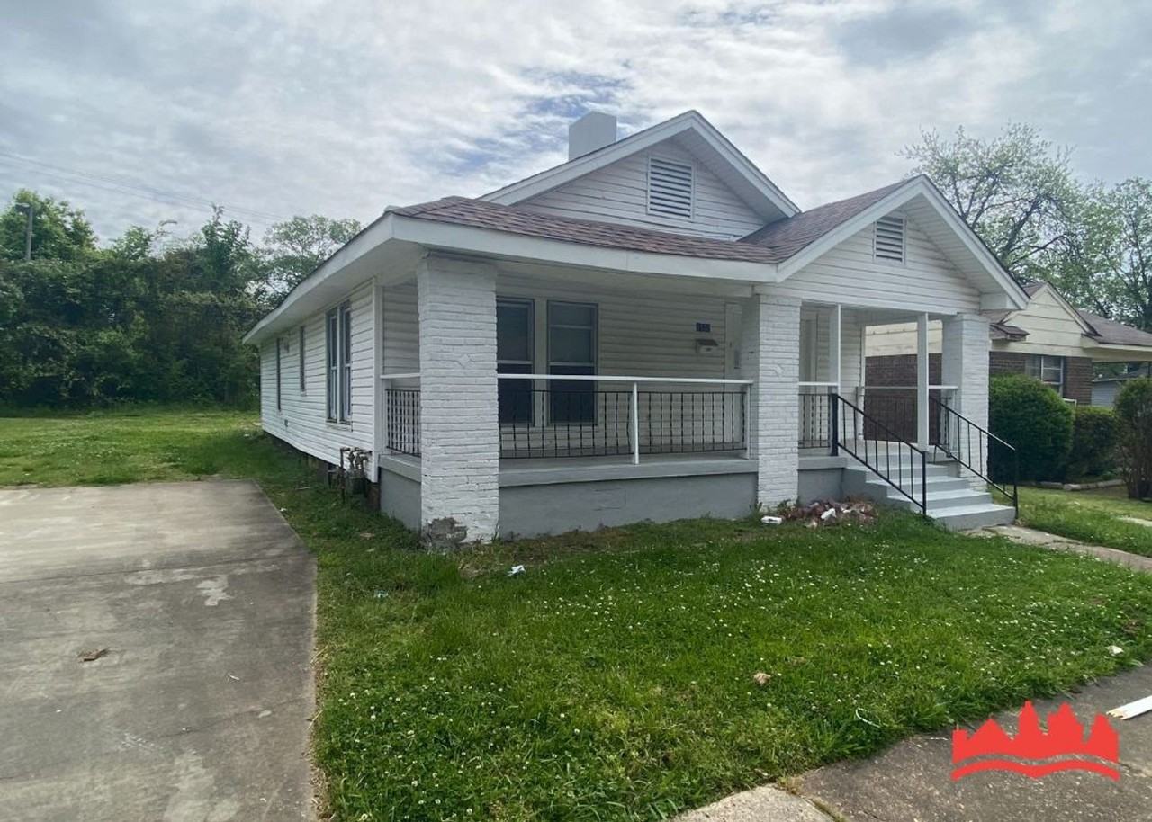 1532 Barton St - Photo 2 of 17
