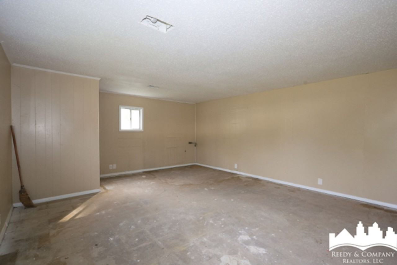 1446 Alamo St - Photo 7 of 23