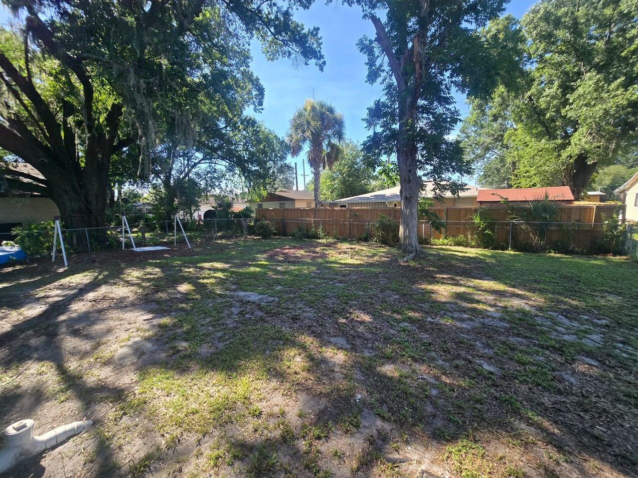 706 E Madison St - Photo 3 of 16