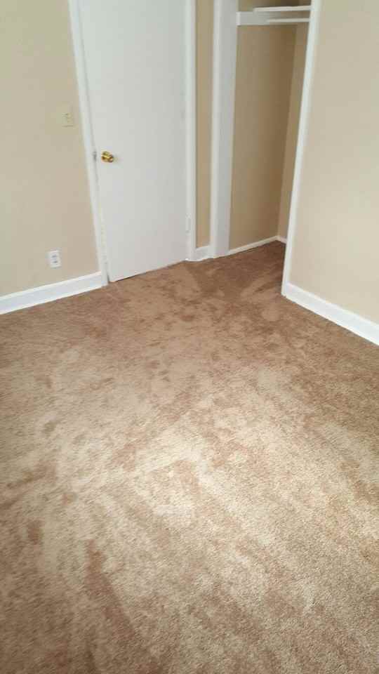 1506 4th Ave Se - Photo 2 of 7