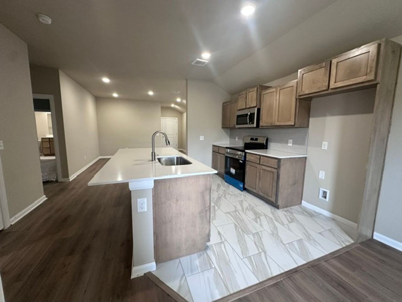 4008 Se 81st St - Photo 6 of 21