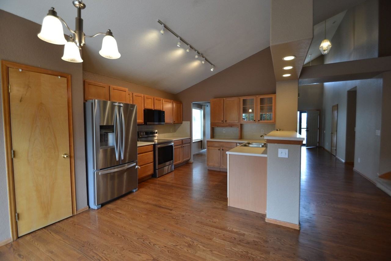 4879 Jedediah Smith Rd - Photo 2 of 15