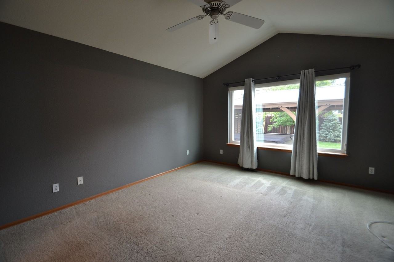 4879 Jedediah Smith Rd - Photo 3 of 15