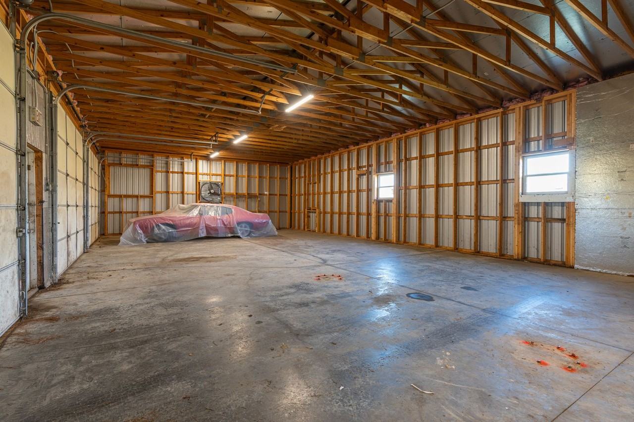 13081 E State Highway 22 - Photo 5 of 41